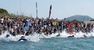 Triathlon Sprint Distance 29/04 ... Ενθουσιασμός και θετική ενέργεια στην παραλία του Σχινιά!