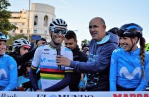 Πρώτη εμφάνιση του Valverde με το rainbow jersey