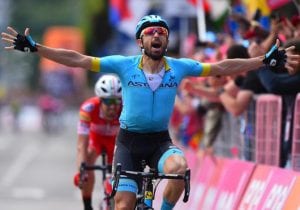 Giro d'Italia: Ο Cataldo κερδίζει το στάδιο 15