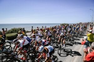 Le Τour 10η μέρα: Νίκη του Sam Bennett στο sprint