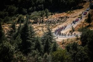 Le Tour 6η μέρα: Μόνος του ο Alexey Lutsenko!