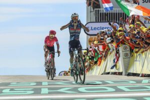 ‍♂️ Tour de France 2025 – Ετάπ 16 & 17 Διήμερο με βουνό και σπριντ – Πρωταγωνιστές, ένταση και εκπλήξεις